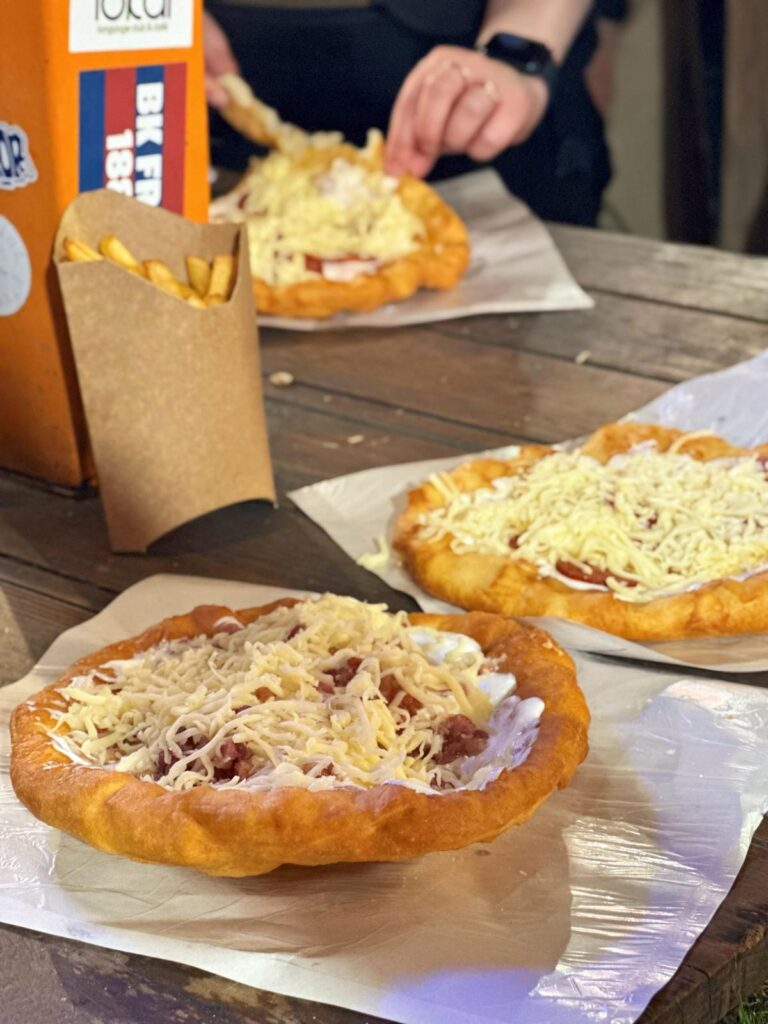 Dove mangiare a Budapest il langos